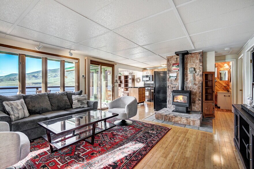 More Photos Of 121 Fishermans Dr, Silverthorne Specialty For Sale