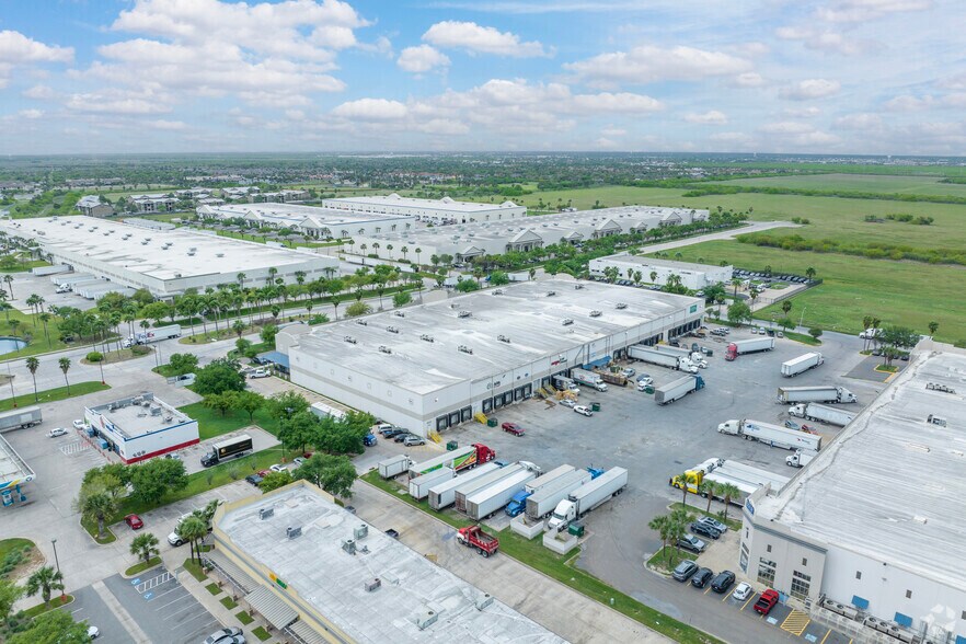 More Photos Of 6001 International Pky, McAllen Refrigeration Cold Storage For Sale