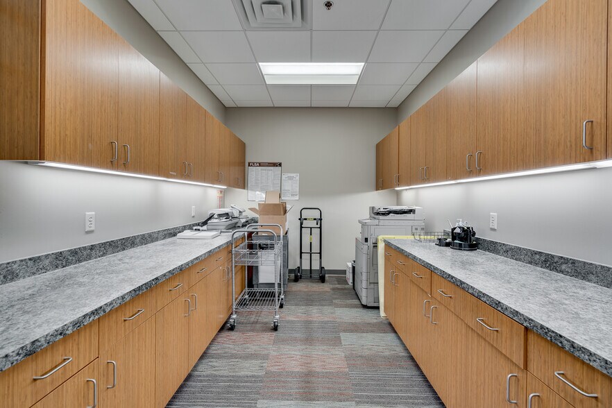 More Photos Of 9000 Quantrelle Ave NE, Otsego Office For Lease