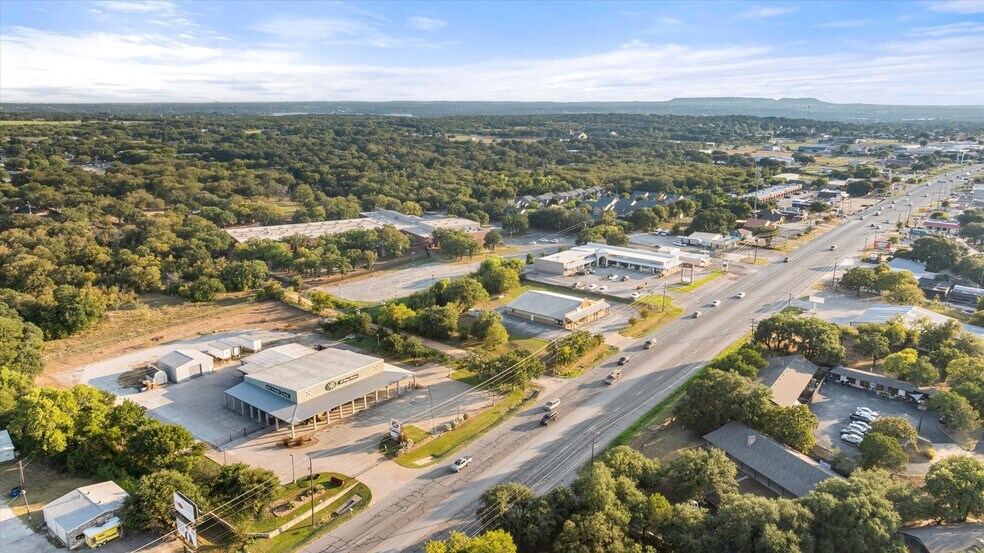 More Photos Of 2521 E US Highway 377, Granbury Freestanding For Sale