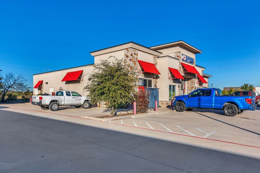 More Photos Of 5745 Golden Triangle Blvd, Fort Worth General Retail For Sale