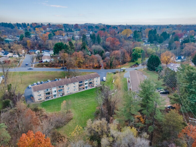 More Photos Of 3800 Elmerton Ave, Harrisburg Apartments For Sale