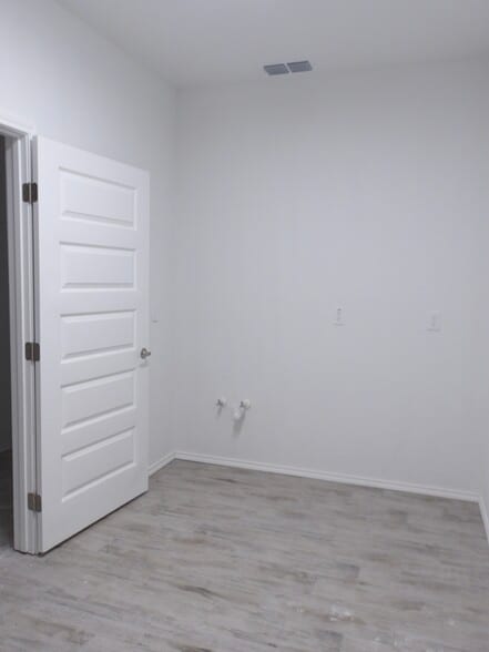 More Photos Of 1750 Reveille Rd, Harlingen Distribution For Lease