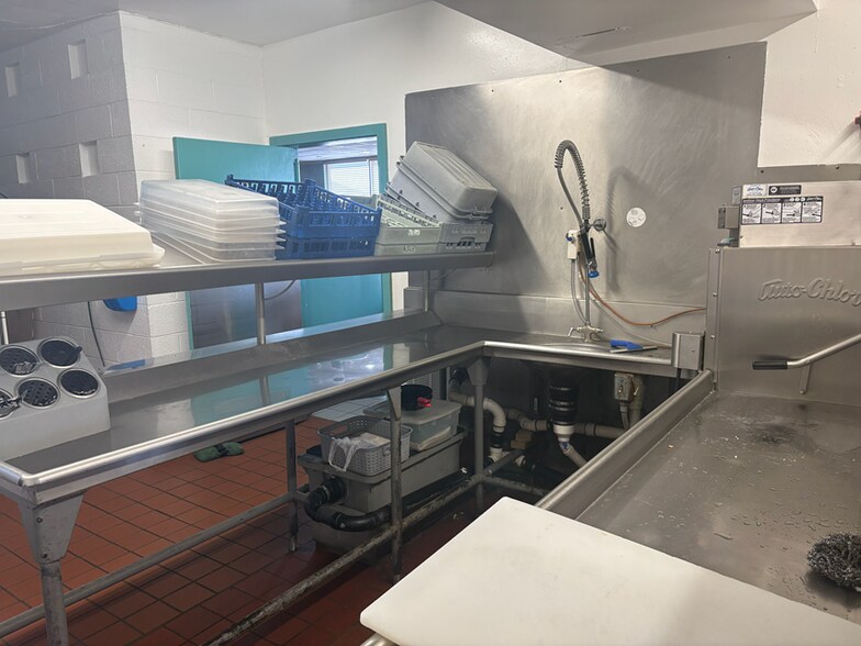 More Photos Of 4500 Central Ave SE, Albuquerque Restaurant For Sale