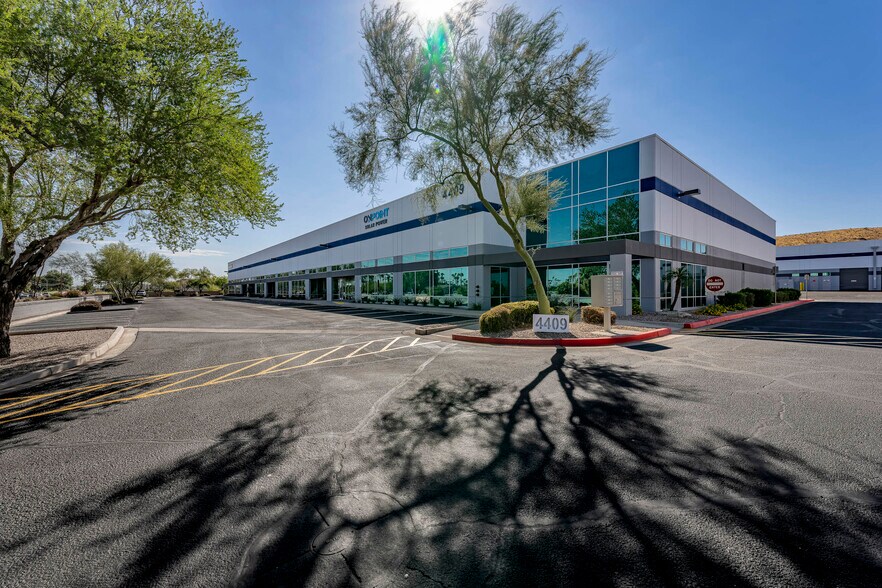 More Photos Of 4409 E Baseline Rd, Phoenix Distribution For Lease
