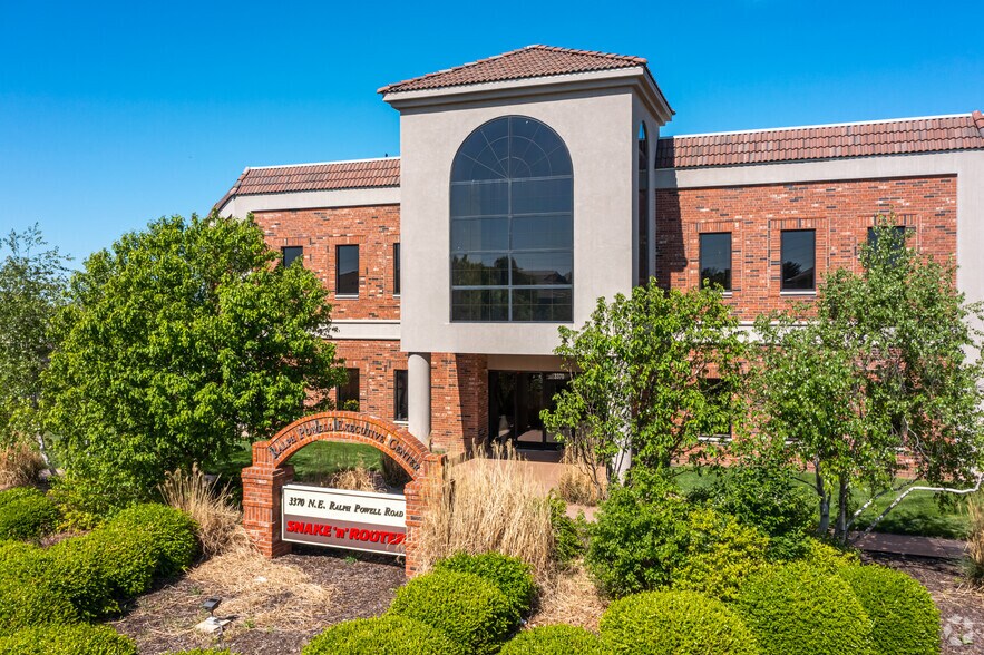 More Photos Of 3370 NE Ralph Powell Rd, Lee's Summit Medical For Sale
