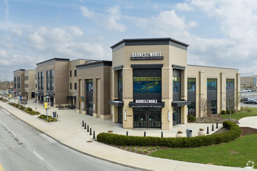 Primary Photo Of 1440 Secor Rd, Toledo Apartments For Lease