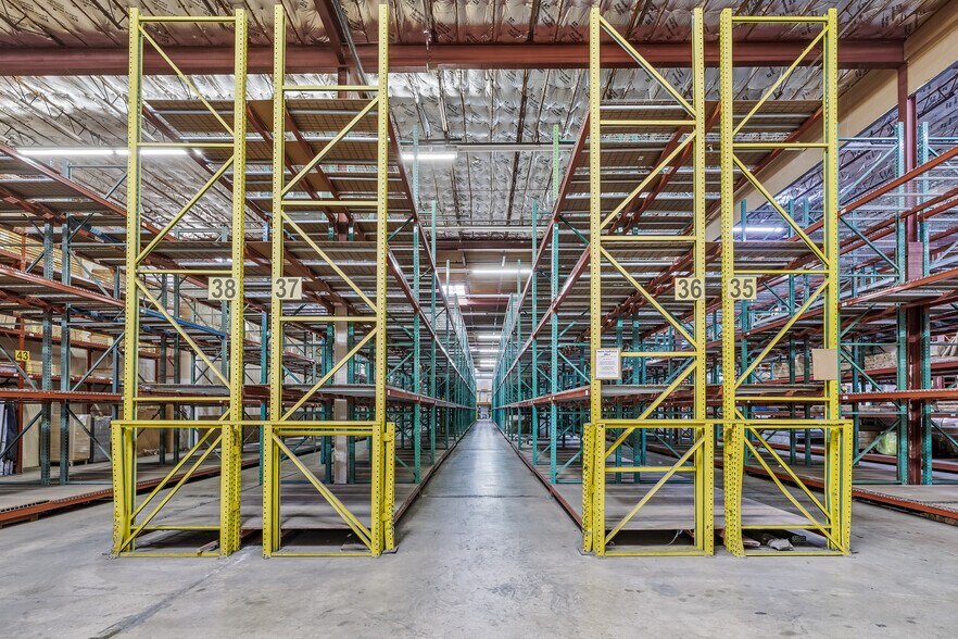 More Photos Of 91-262 Oihana St, Kapolei Warehouse For Lease