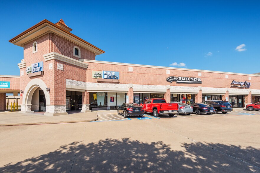 More Photos Of 8707-8765 Spring Cypress Rd, Spring Unknown For Lease