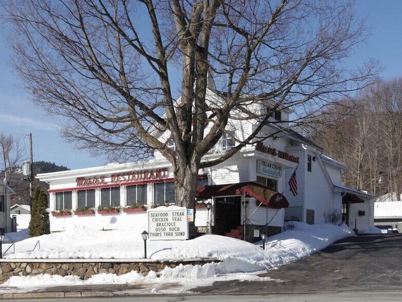 More Photos Of 429 Canada St, Lake George Restaurant For Sale