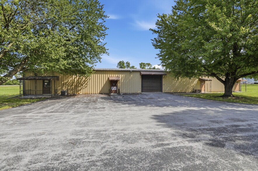 More Photos Of 11311 Hopewell Rd, Hagerstown Industrial For Lease