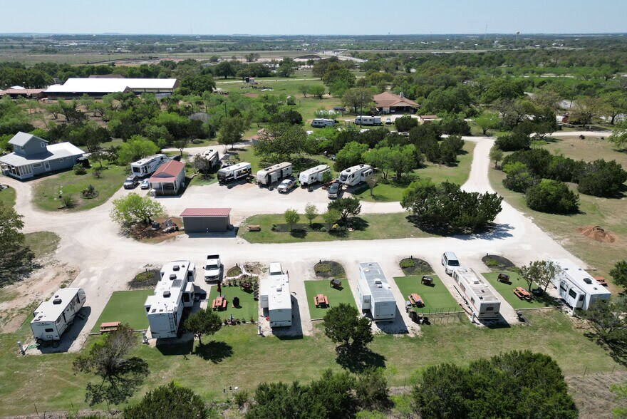 More Photos Of 11725 W FM 487, Florence Trailer Camper Park For Sale