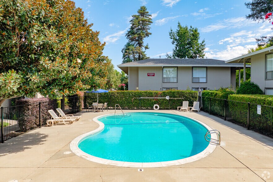 More Photos Of 6290 Fennwood Ct, Sacramento Apartments For Sale