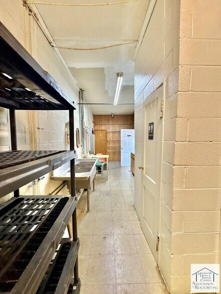 More Photos Of 6697 Greensboro Rd, Ridgeway General Retail For Sale