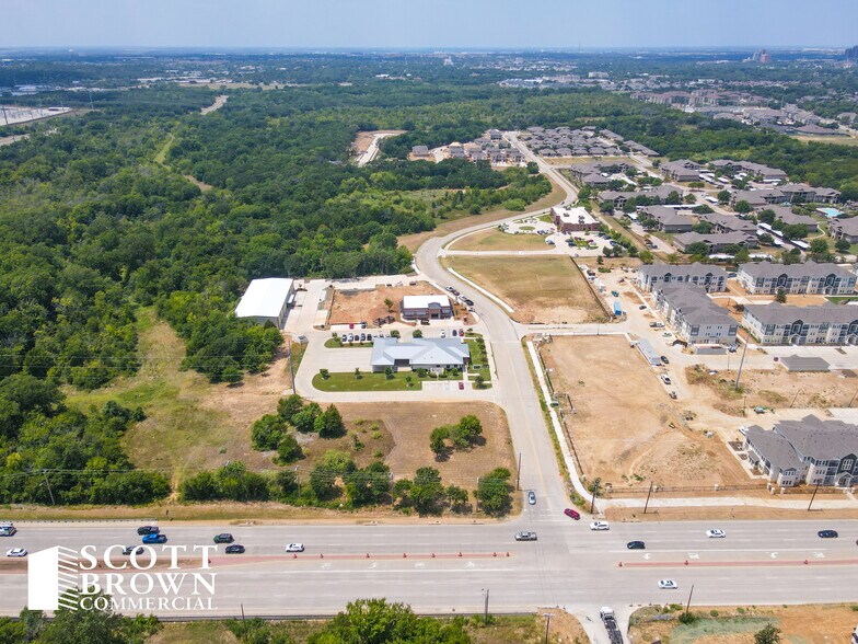 More Photos Of 3622 Duchess, Denton Office For Lease