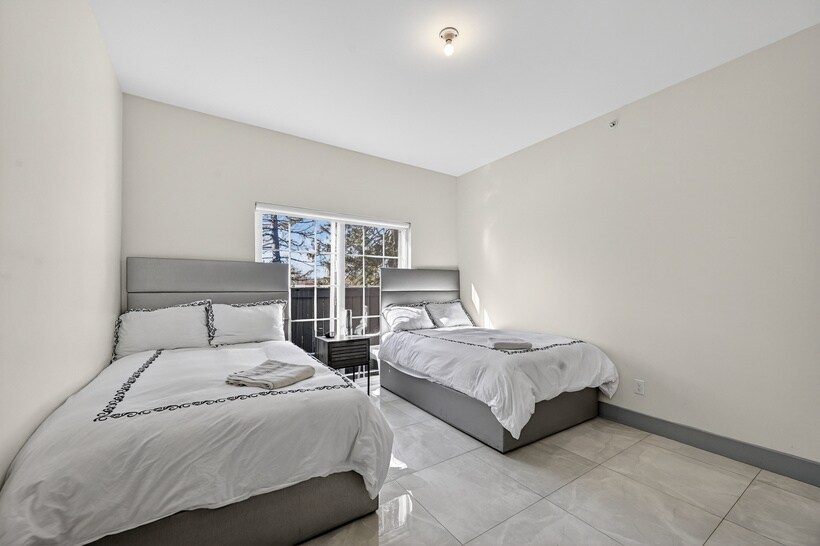 More Photos Of 82 Liberty St, Monticello Apartments For Sale