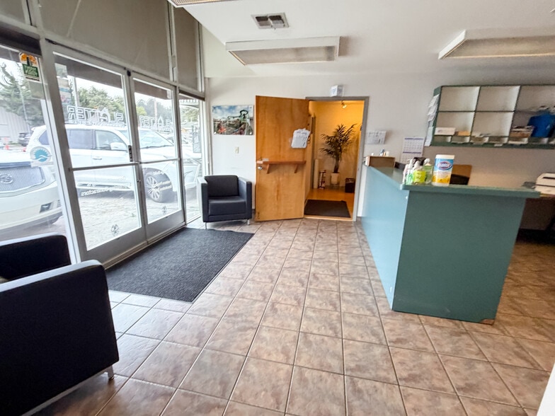More Photos Of 126 Fern St, Santa Cruz Service For Sale