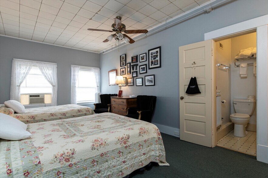 More Photos Of 40 The Common, Chester Hotel For Sale