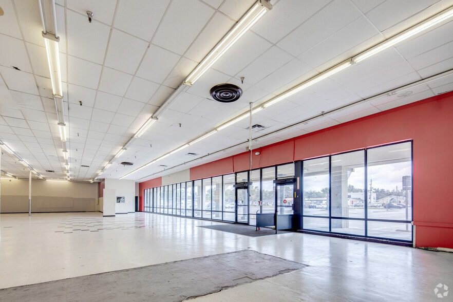 More Photos Of 5601-5671 S Orange Ave, Orlando Unknown For Lease