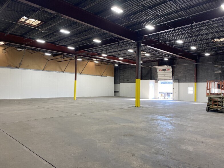 More Photos Of 43 Conyngham Ave, Wilkes Barre Distribution For Lease