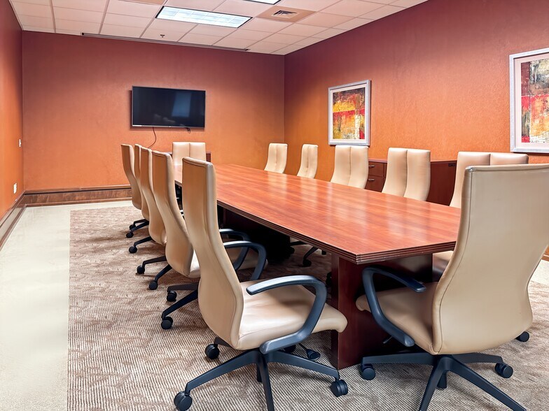 More Photos Of 950 S Pine Island Rd, Plantation Coworking Space