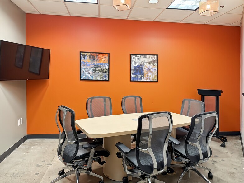 More Photos Of 2021 Guadalupe St, Austin Coworking Space