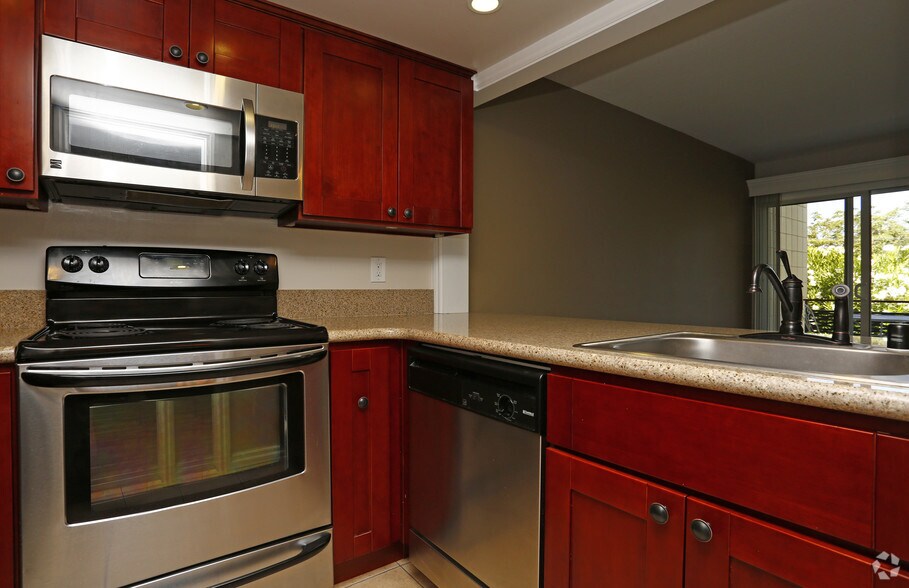 More Photos Of 20 E Main St, Los Gatos Apartments For Lease