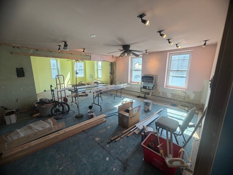 More Photos Of 501 Edgmont Ave, Chester Storefront Retail Residential For Sale