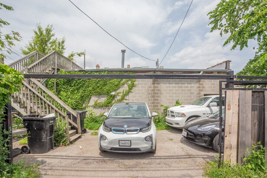 More Photos Of 5401-5403 W Madison St, Chicago Storefront Retail Residential For Sale