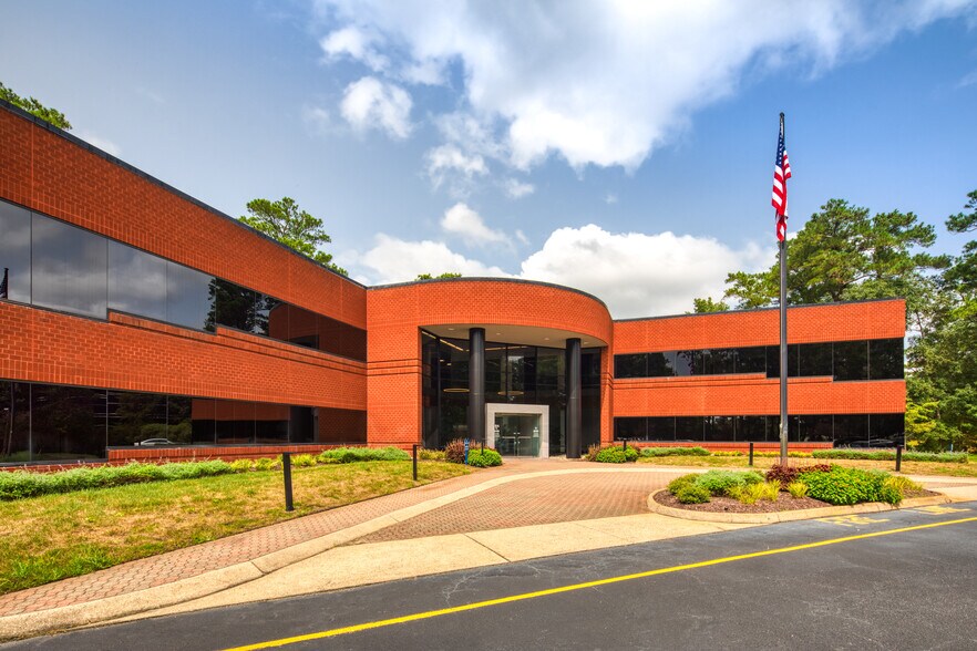484 Viking Dr, Virginia Beach, VA 23452 Office