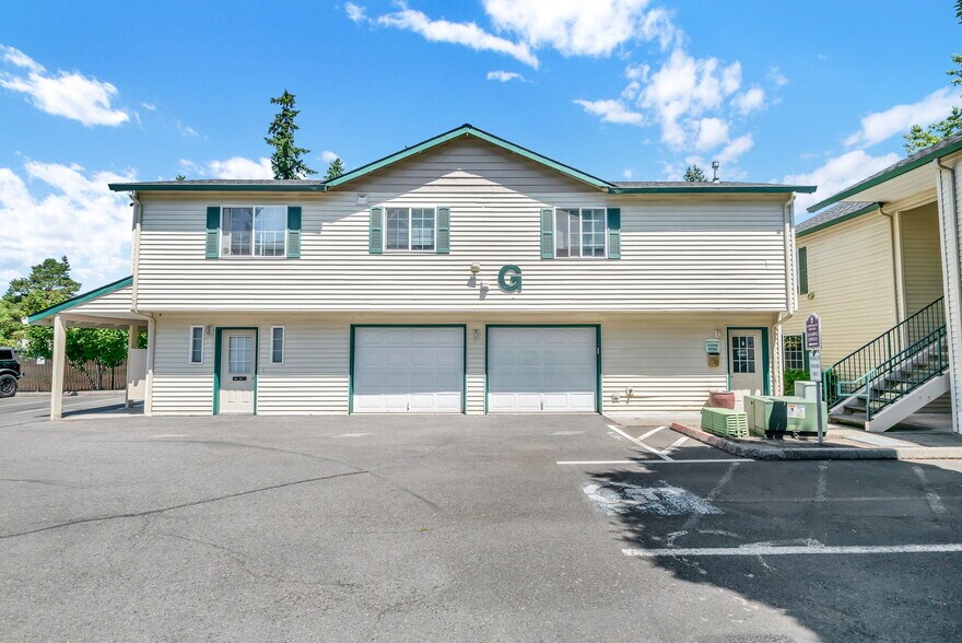 More Photos Of 4821 NE 110th Ave, Vancouver Apartments For Sale