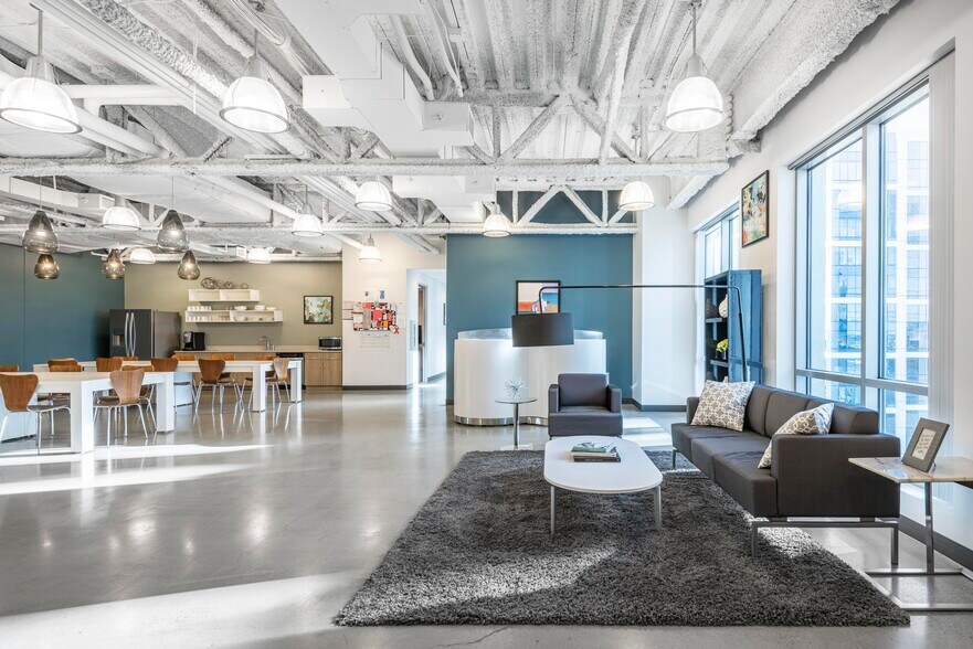 More Photos Of 1 Marina Park Dr, Boston Coworking Space