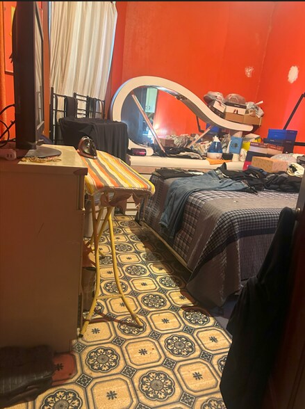 More Photos Of 4622 S Indiana Ave, Chicago Apartments For Sale