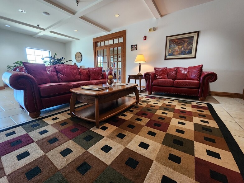More Photos Of 22500 Rhea County Hwy, Spring City Hotel For Sale