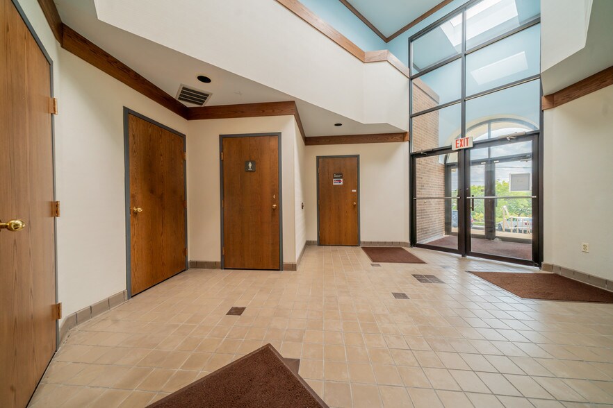 More Photos Of 12575 Rockside Rd, Garfield Heights Medical For Sale