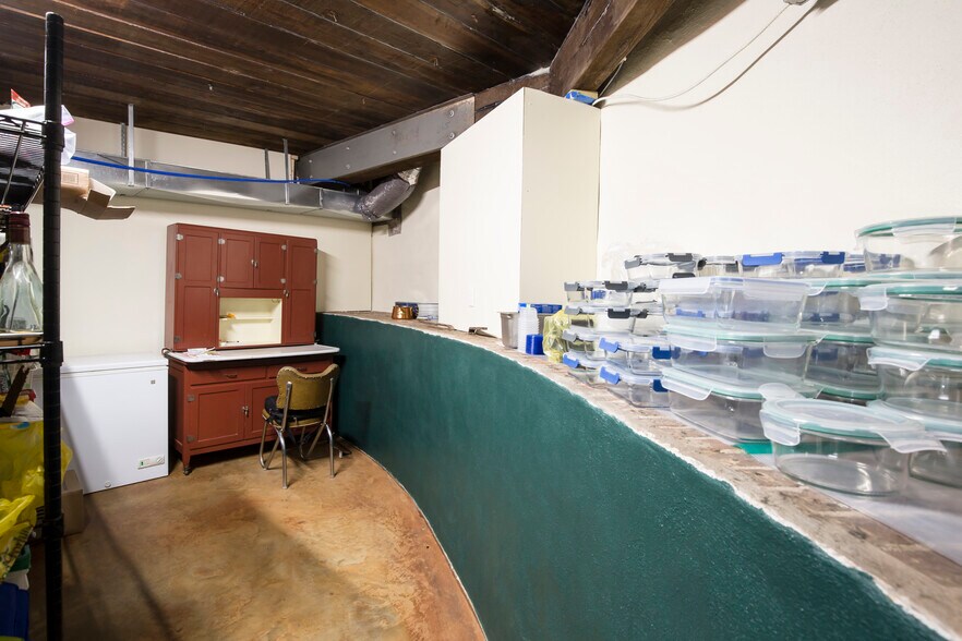 More Photos Of 11 Aleppo St, Providence Restaurant For Lease