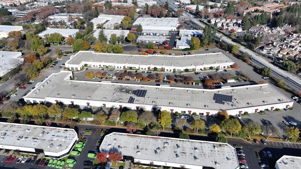 More Photos Of 2526 Qume Dr, San Jose Light Distribution For Lease