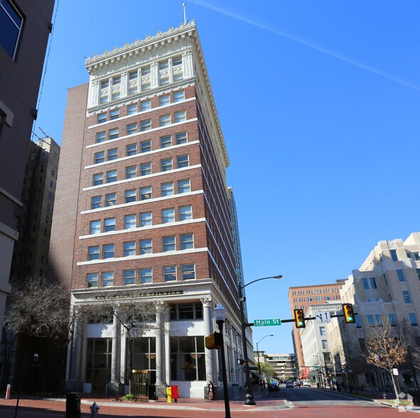 More Photos Of 500 Main St, Fort Worth Office For Lease