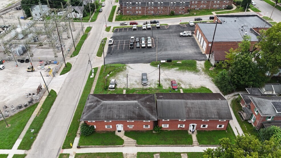 More Photos Of 60-90 W Harrison St, Martinsville Apartments For Sale