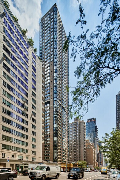 More Photos Of 205 E 64th St, New York Hotel For Lease