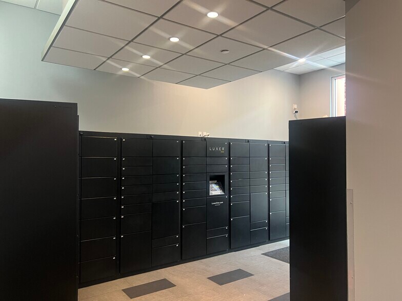 More Photos Of 1208 E Kennedy Blvd, Tampa Apartments For Sale