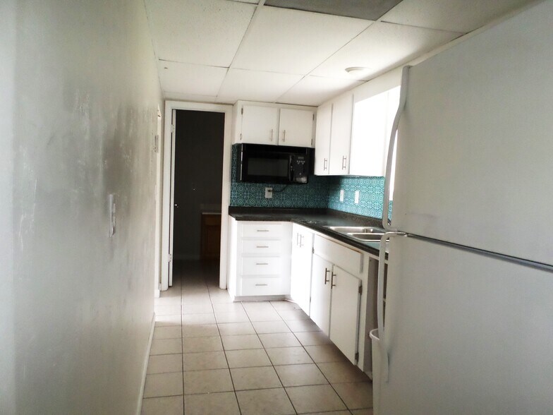 More Photos Of 20540 E Pennsylvania Ave, Dunnellon Flex For Sale