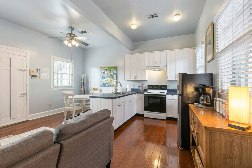 More Photos Of 2702 Chartres St, New Orleans Storefront Retail Residential For Sale