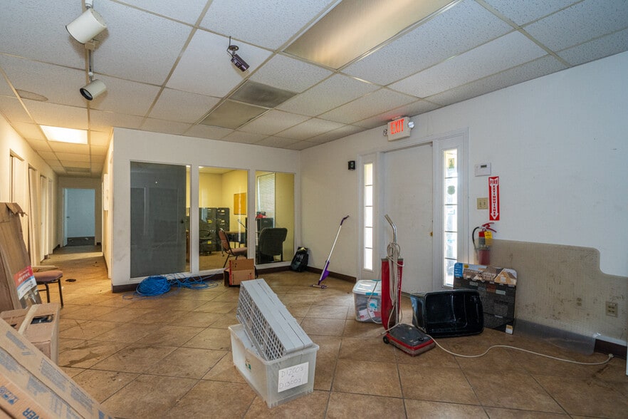 More Photos Of 3380 Successful Way, Dayton Office For Sale