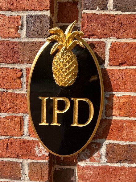 More Photos Of 900 Island Park Dr, Charleston Office For Lease