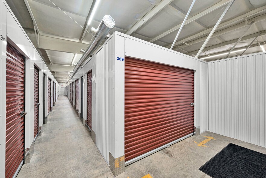 More Photos Of , Hartwell Specialty For Sale