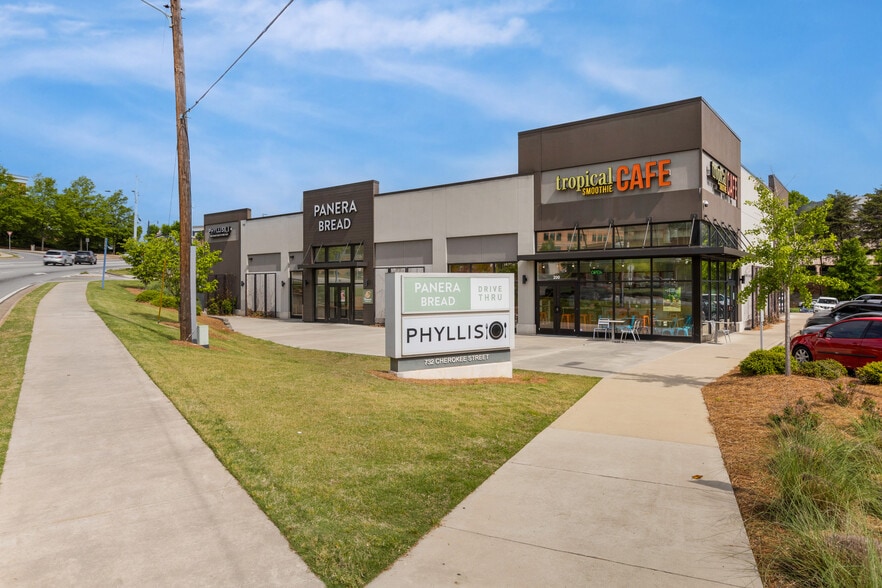 More Photos Of 732 Cherokee St, Marietta Storefront For Lease