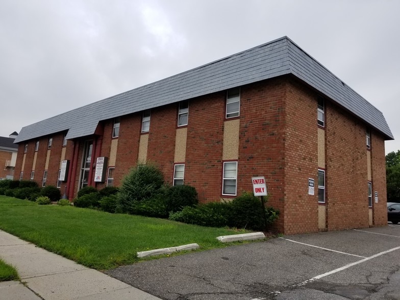 More Photos Of 1010 Clifton Ave, Clifton Medical For Lease