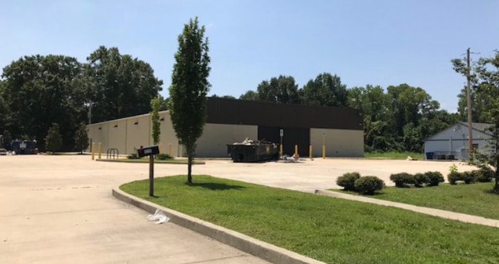 More Photos Of 5226 Highway 61, Memphis Freestanding For Sale