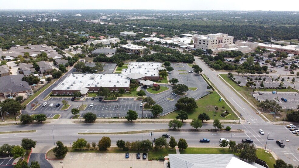 More Photos Of 7200 Wyoming Springs Rd, Round Rock Medical For Lease